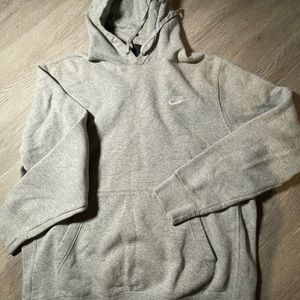 Mens Large Nike Club Hoodie